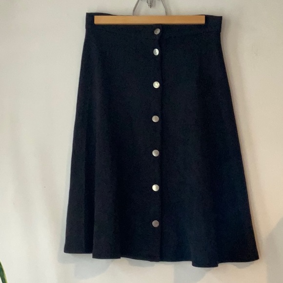 Witchy button up skirt - Picture 2 of 8